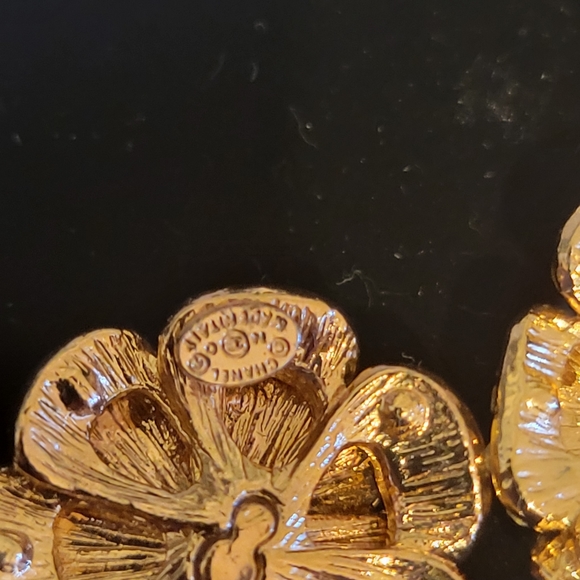 Chanel earings - Picture 3 of 7